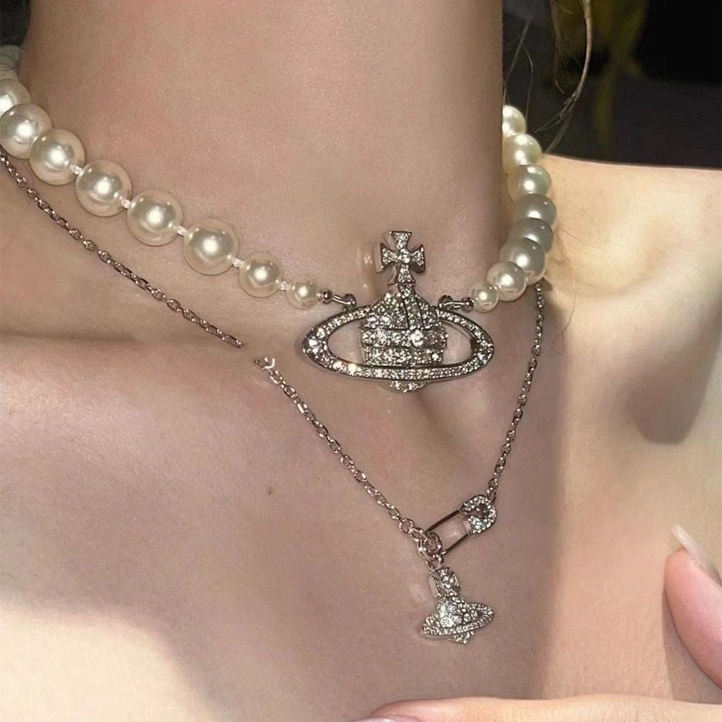 Vivienne Westwood 人氣款Lucrece Orb Necklace 扣針款頸鏈 - Topickstore