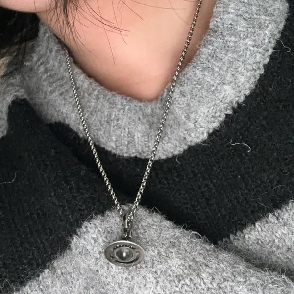 Vivienne Westwood ORB pendant 舊灰色🩶 - Topickstore