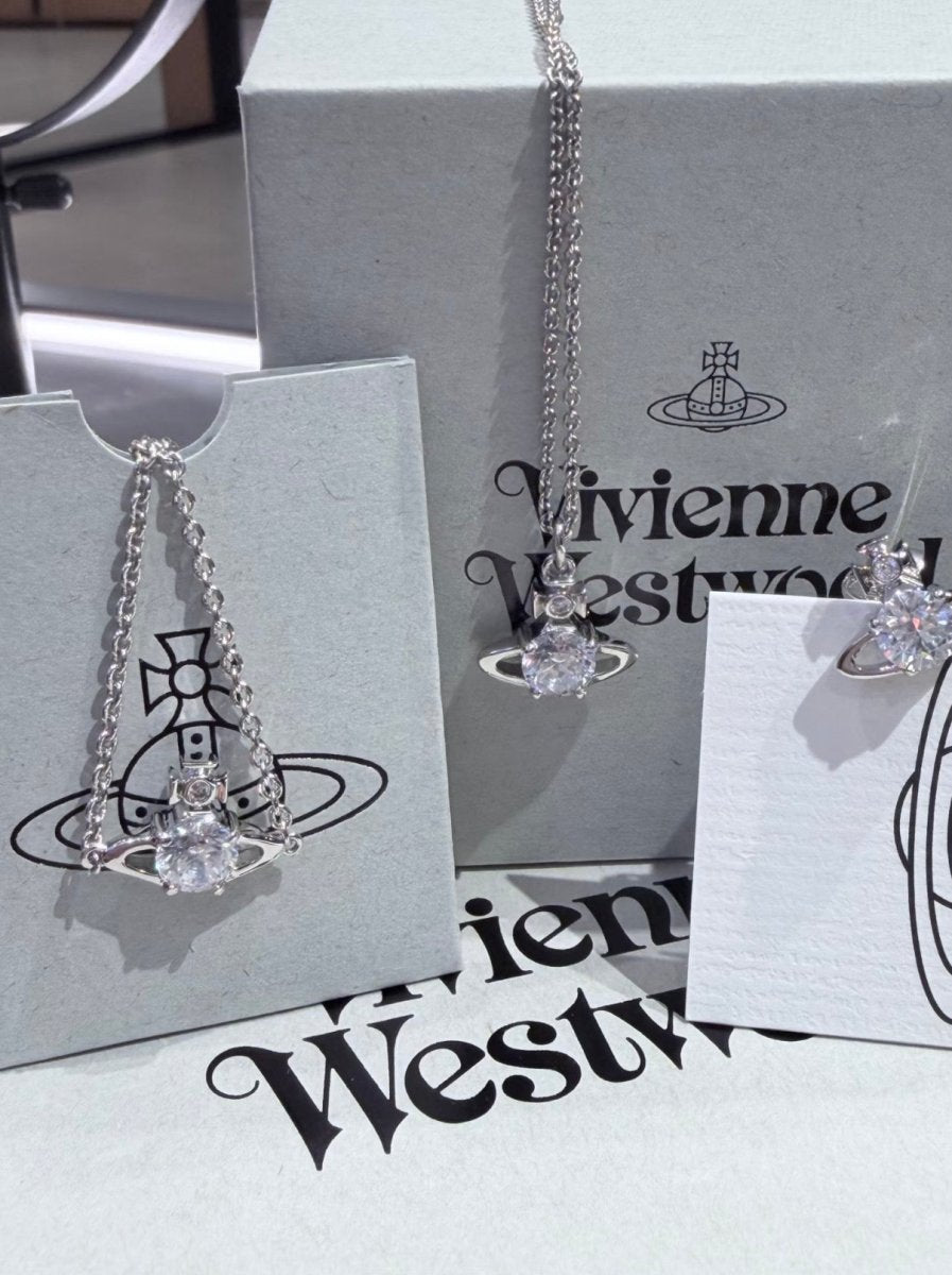 Vivienne Westwood Reina 純銀白鑽戒指 | 屬於女生的浪漫 - Topickstore