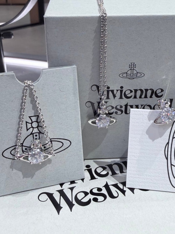 Vivienne Westwood Reina 純銀白鑽戒指 | 屬於女生的浪漫 - Topickstore