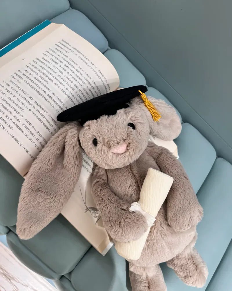 JELLYCAT 畢業兔｜畢業季必備🎓 - Topickstore