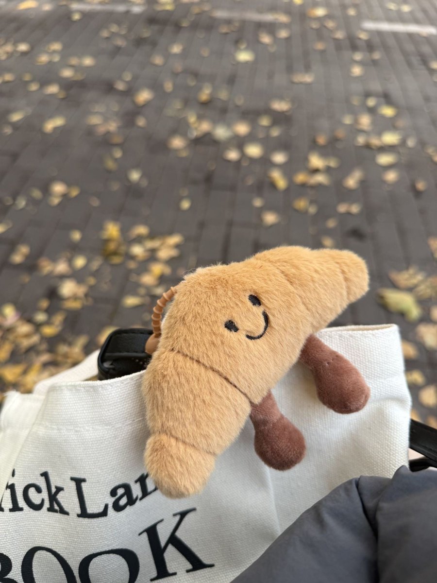JELLYCAT QQ牛角包🥐掛飾 8cm - Topickstore