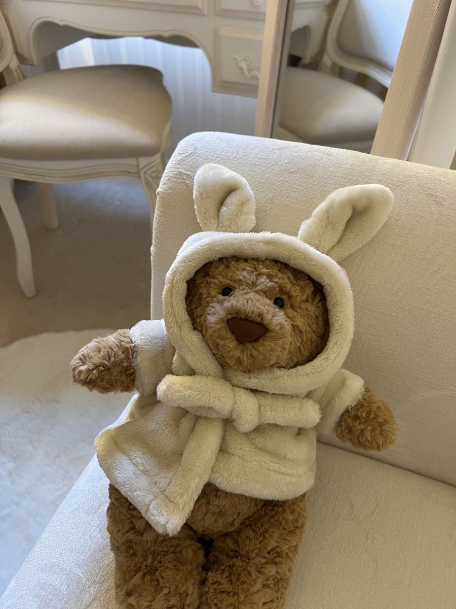 JELLYCAT Bartholomew Bathrobe Bear 浴袍小熊公仔 - Topickstore