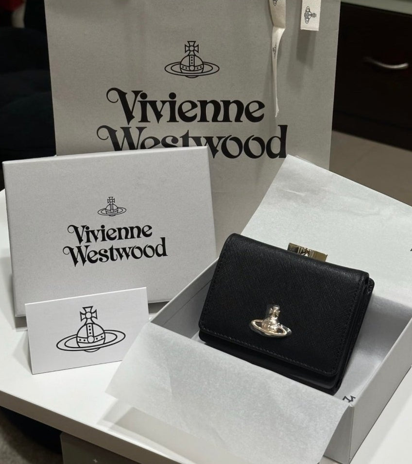 Vivienne Westwood Small Frame Wallet🕰️復古黑金十字紋皮革銀包✨ - Topickstore