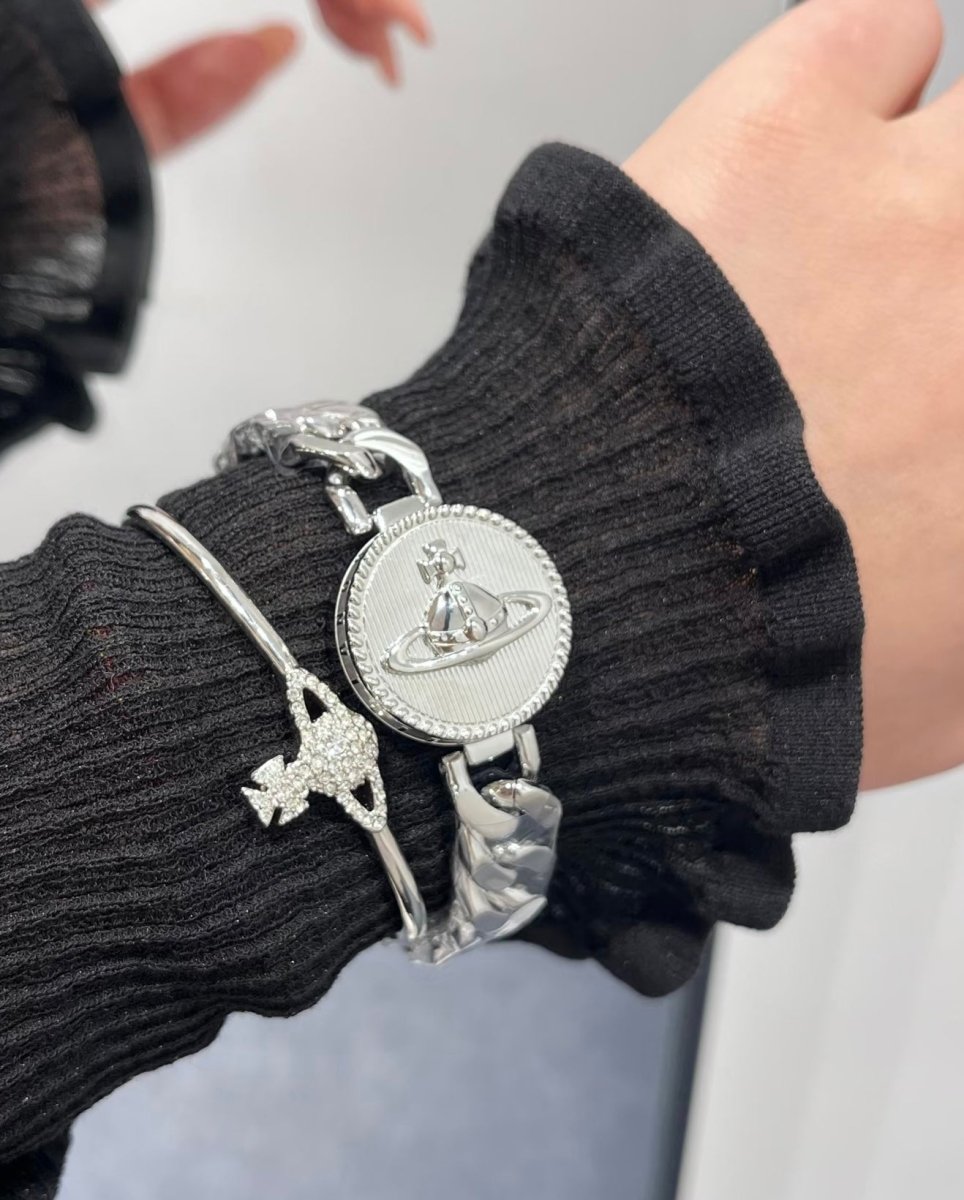 (金銀兩色)Vivienne Westwood Orb Button - 復古滑蓋手錶 - Topickstore
