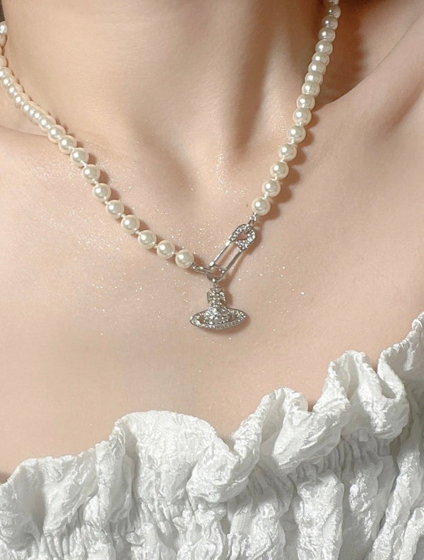 Vivienne Westwood Lucrece Orb 扣針款珍珠項鍊｜[Blackpink Jennie同款!!!] - Topickstore