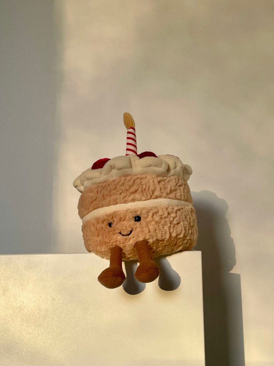 JELLYCAT Amuseable Birthday Cake 生日蛋糕公仔 - Topickstore