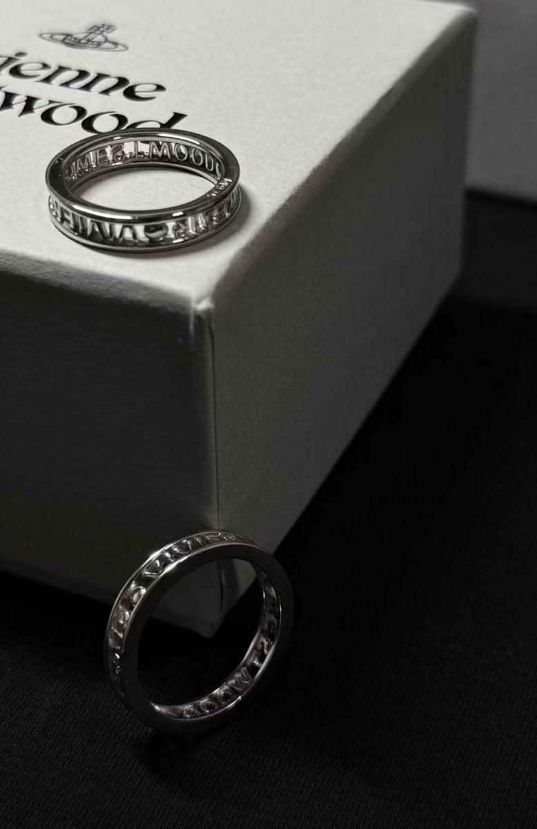 Vivienne Westwood Westminster Ring 情侶戒指✨💘925純銀款～可以長期佩戴又防水 這樣就拿不下來了～😳 - Topickstore