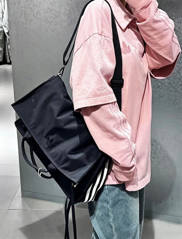 一包兩式！Adidas Originals Casl Bag 磁吸霧黑兩用單肩托特包 ✨ - Topickstore