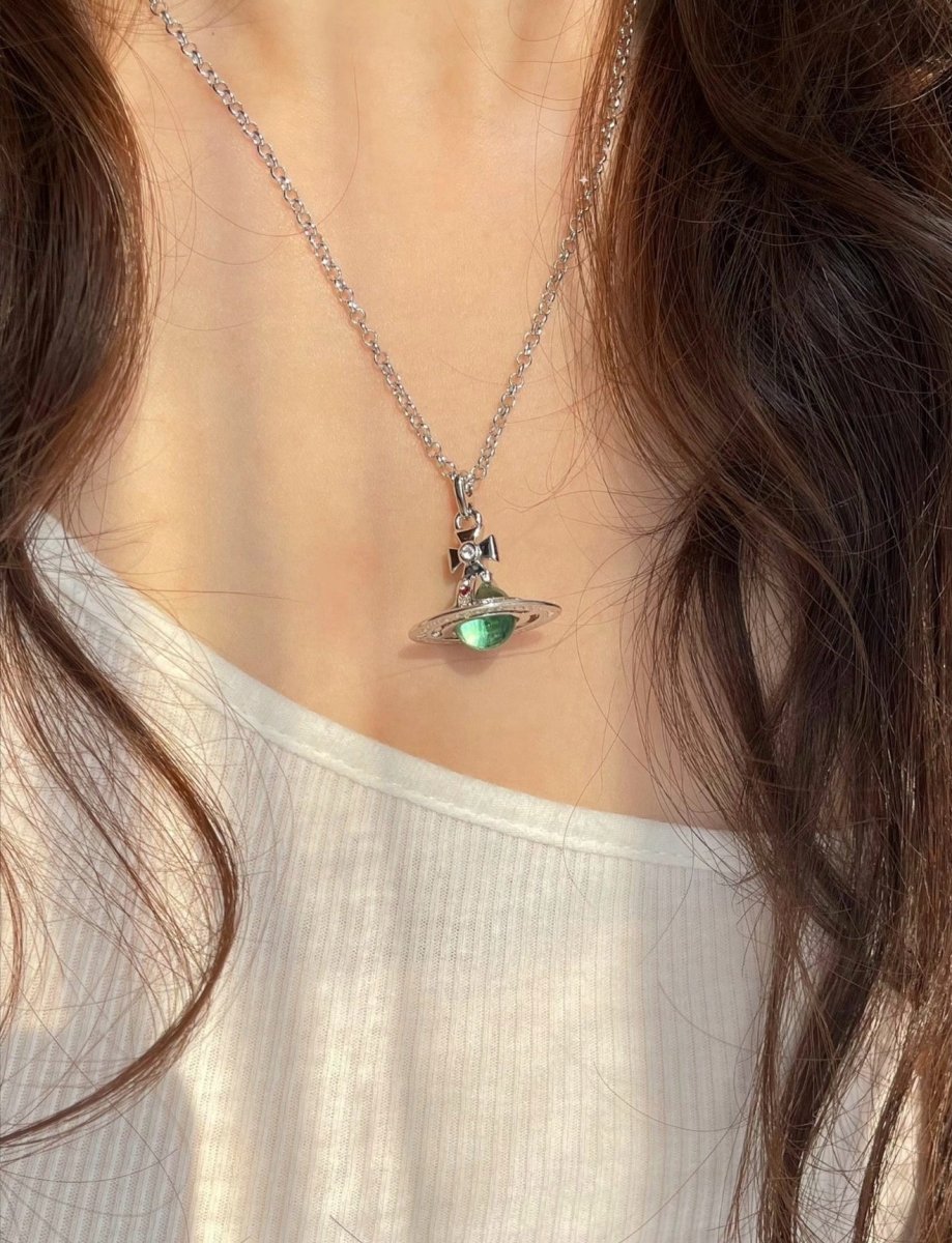 Vivienne Westwood Orb Pendant Necklace - 薄荷綠 - Topickstore