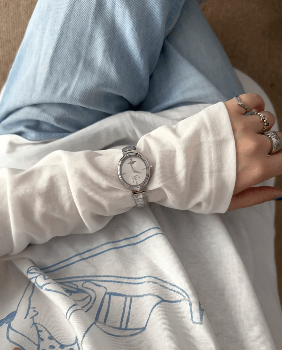(金銀兩色)Vivienne Westwood Armour Watch 極簡蛇骨手錶 - Topickstore