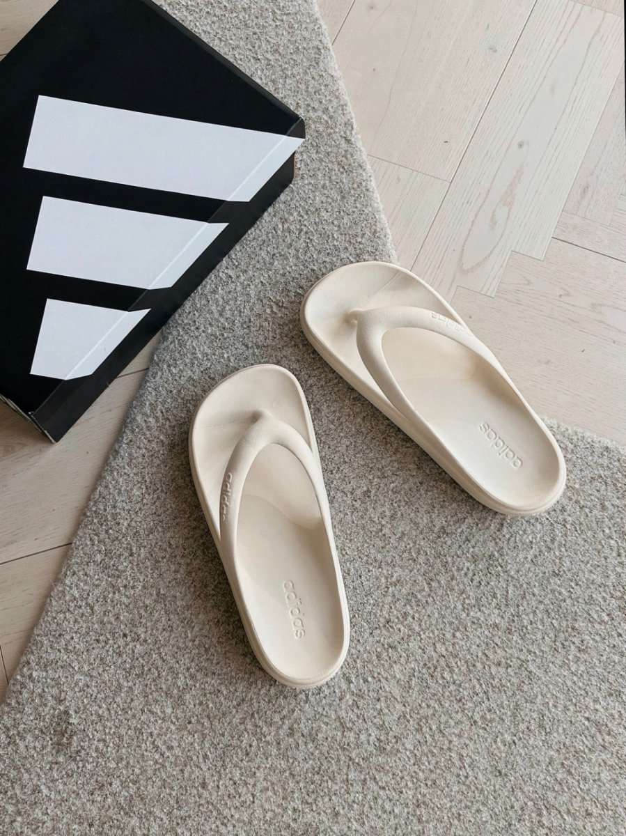 Adidas Adilette Lumia Cloudfoam 夾腳拖鞋 - Topickstore