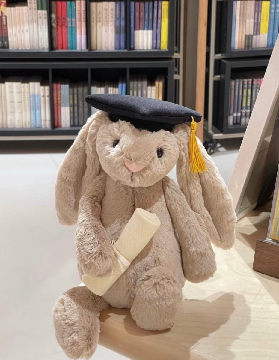 JELLYCAT 畢業兔｜畢業季必備🎓 - Topickstore