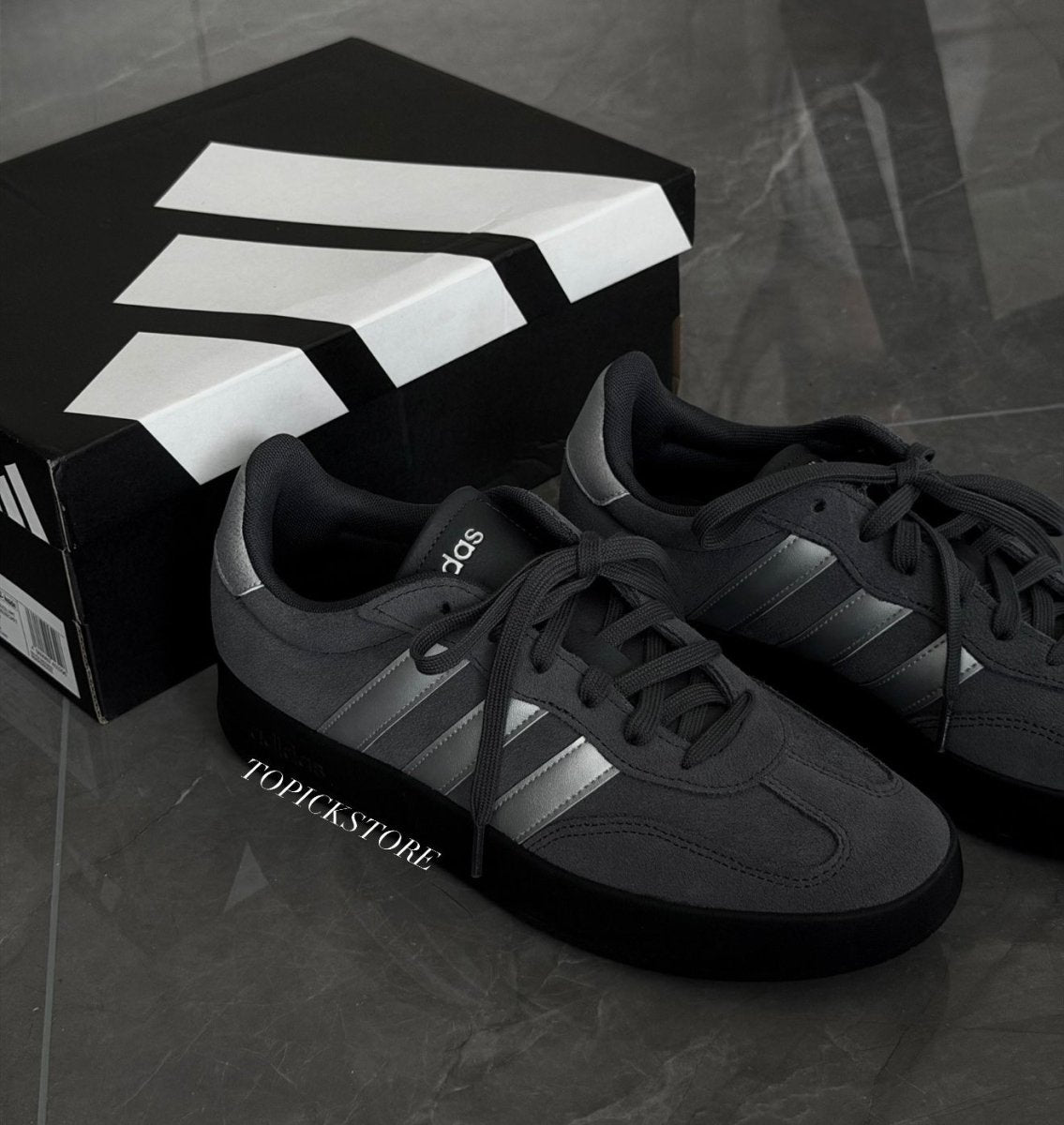 Adidas Barreda 太空灰復古球鞋 - Topickstore