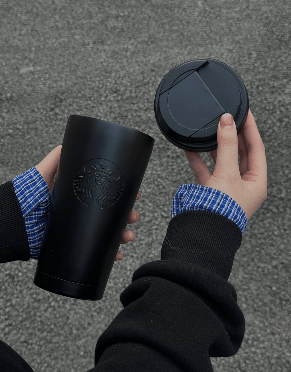 【 亞太區限定 】 Starbucks 黑色經典簡約款｜特別版霧面水杯🖤超高顏值又能方便攜帶！！ - Topickstore