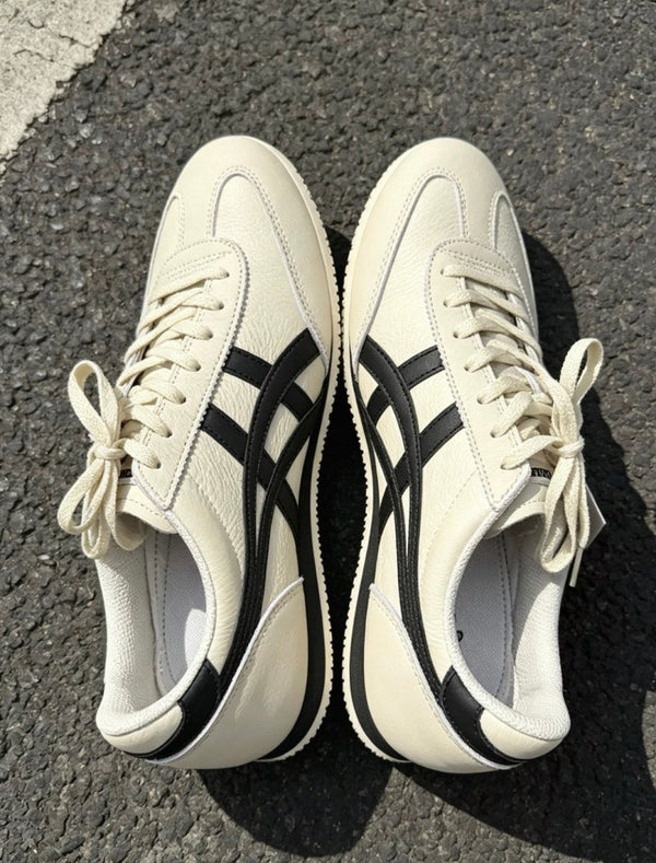 🤍 穿搭人鞋櫃常駐！Onitsuka Tiger 鬼塚虎復古德訓鞋（米白黑焦糖底）✨ - Topickstore