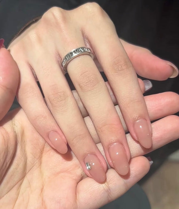 Vivienne Westwood Westminster Ring 情侶戒指✨💘925純銀款～可以長期佩戴又防水 這樣就拿不下來了～😳 - Topickstore