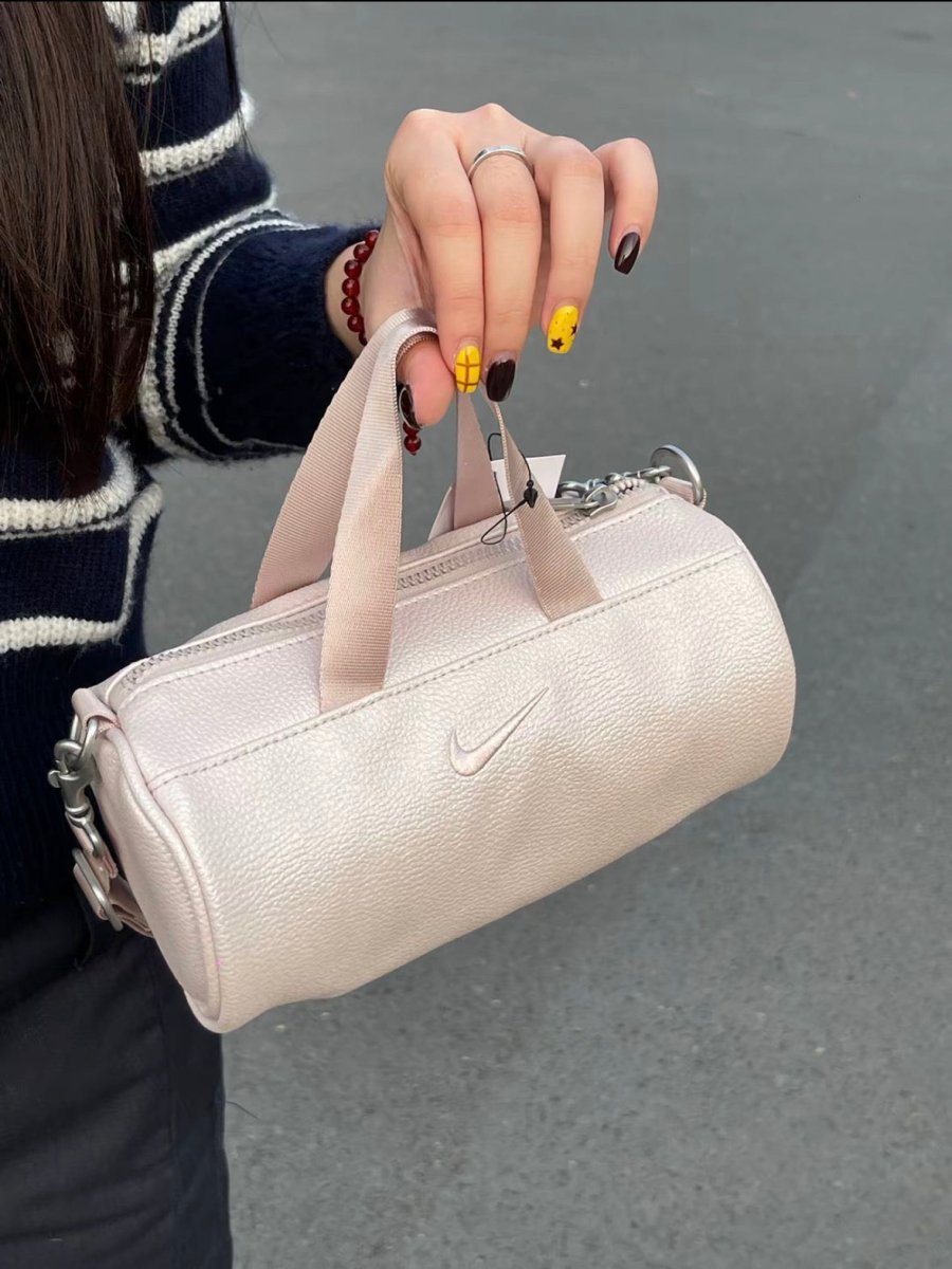 Nike Clash Mini Barrel Bag 馬年限定珠光粉圓筒包✨ - Topickstore