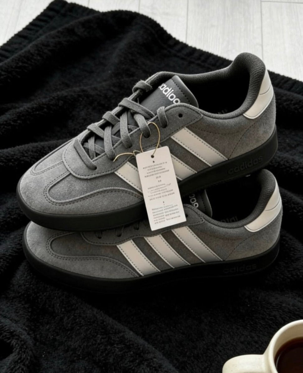 Adidas Barreda 太空灰復古球鞋 - Topickstore