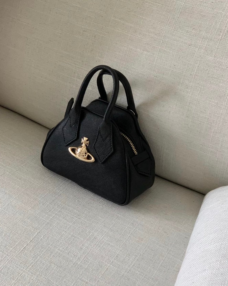 Vivienne Westwood 復古黑金十字紋Mini Yasmine 手袋✨ - Topickstore