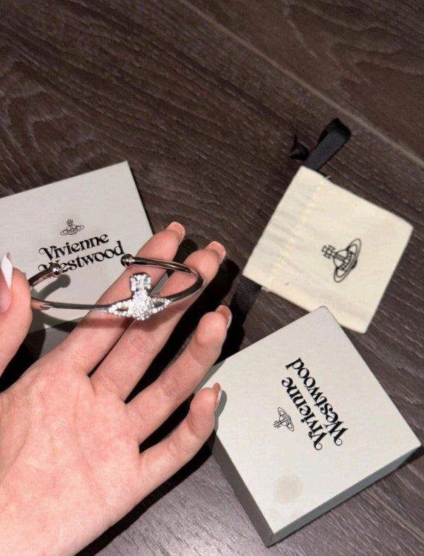 Vivienne Westwood Grace Bas Relief ✨超閃土星滿鑽手鐲🪐 - Topickstore