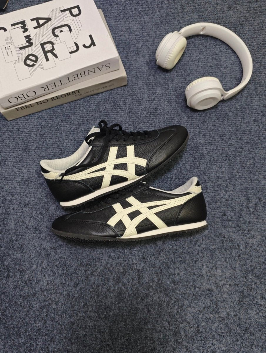 🤍 穿搭人鞋櫃常駐！Onitsuka Tiger 鬼塚虎復古德訓鞋（米白黑焦糖底）✨ - TOPICKSTORE