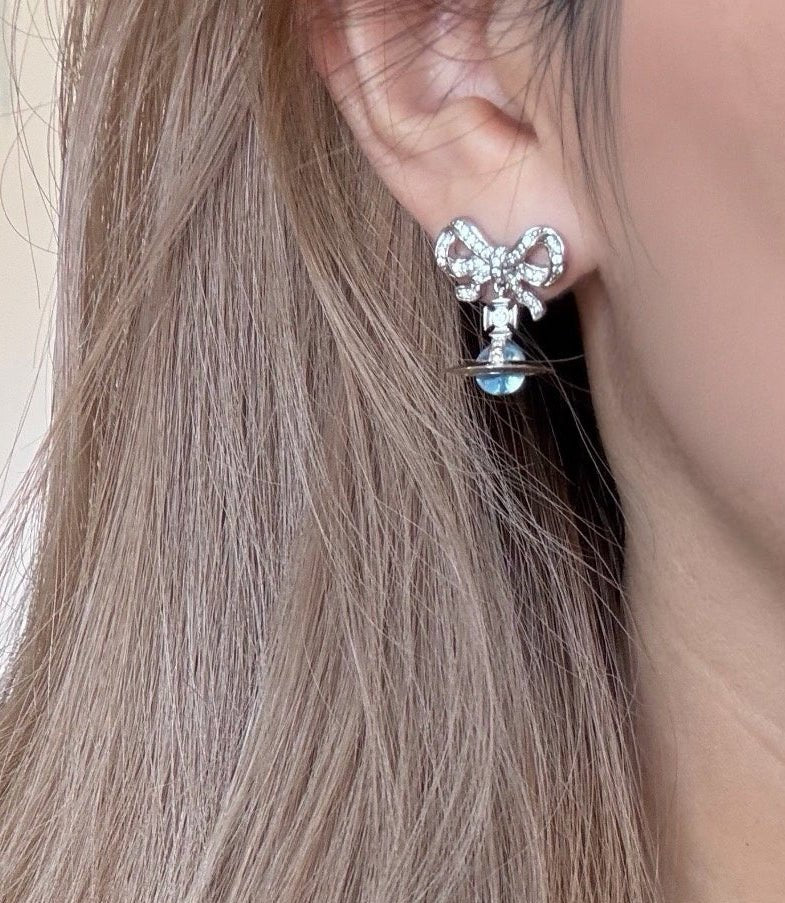 ⁠⁠Vivienne Westwood Octavie Pendant Earrings 純銀蝴蝶結閃鑽耳環 (最熱賣3色入) - Topickstore