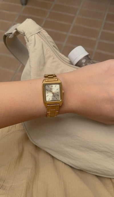 Casio Elegant Silver｜俐落方形設計 知性上班族首選